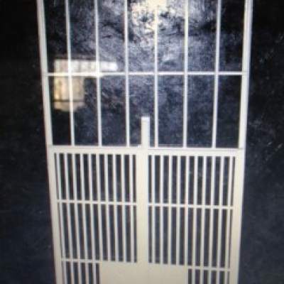 Concealed Vertical Panic Exit Devices near ME New York in New York