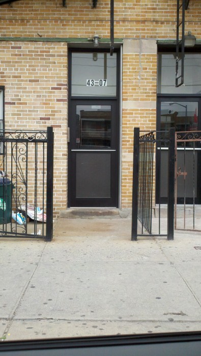 storefront building installers